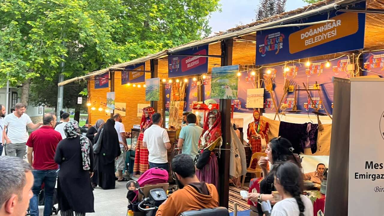 31 ilçe birden Konya’nın göbeğine taşındı 13